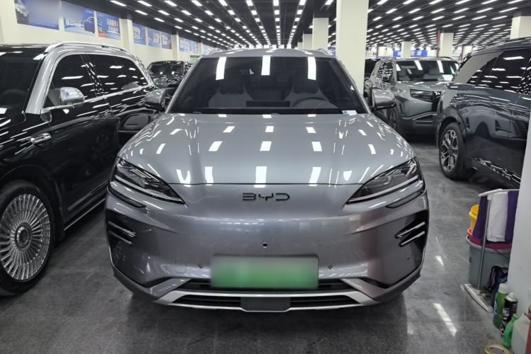 Used BYD Song PLUS New Energy 2025 EV Intelligent Driving Version 520km Premium Model Front