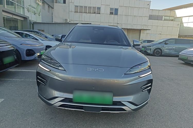 Used BYD Song PLUS New Energy 2025 EV 520km Premium Version Front