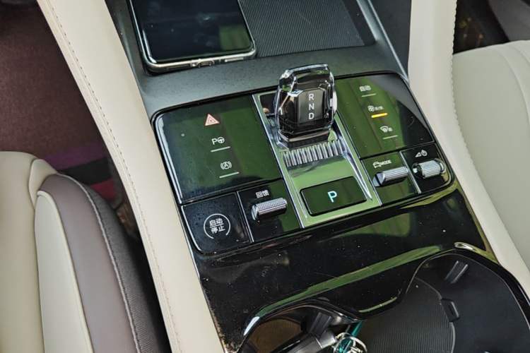 Used BYD Song PLUS New Energy 2025 EV Intelligent Driving Edition 520km Luxury Model Gear Lever