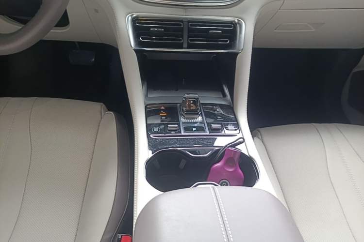 Used BYD Song PLUS New Energy 2025 DM-i 160KM Flagship Model Gear Lever