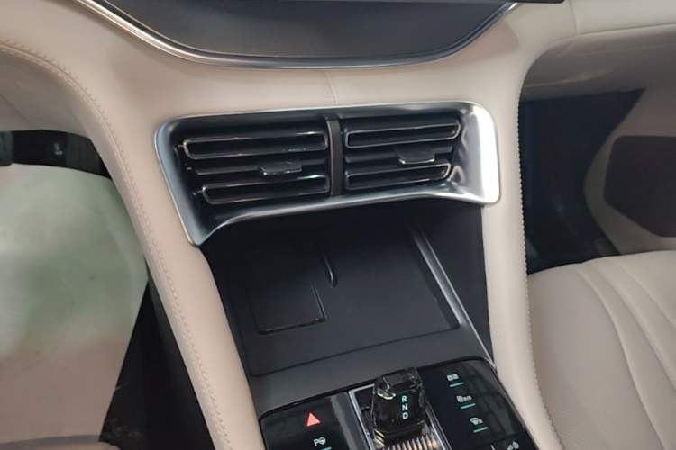 Used BYD Song PLUS New Energy 2025 DM-i Intelligent Driving 160KM Flagship Model Gear Lever