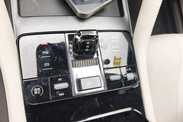 Used BYD Song PLUS New Energy 2025 DM-i Intelligent Driving 160KM Flagship Model Gear Lever
