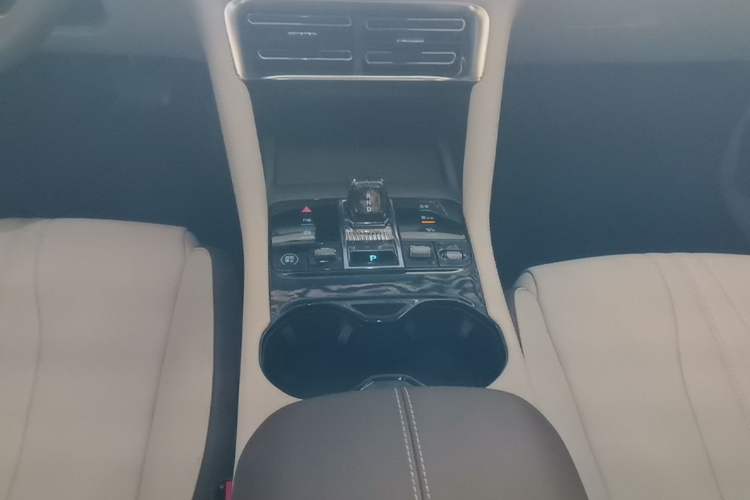 Used BYD Song PLUS New Energy 2025 EV Intelligent Driving Edition 520km Luxury Model Gear Lever
