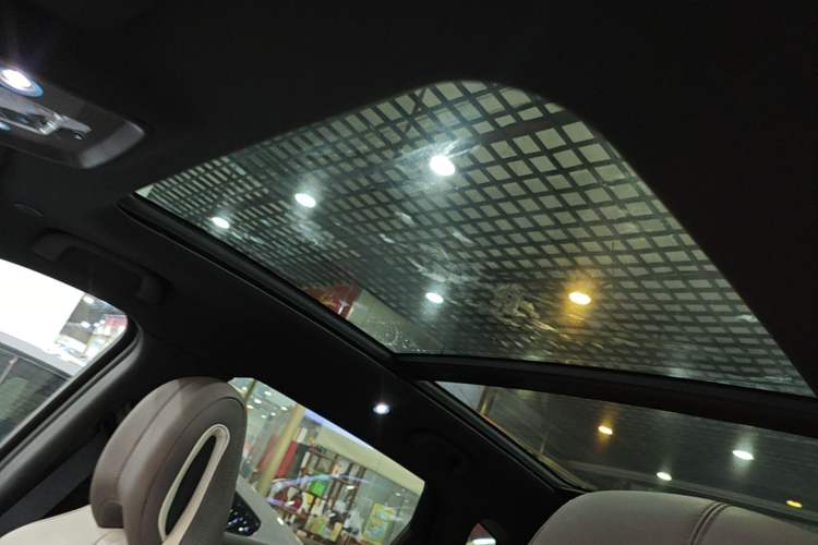 Used BYD Song PLUS New Energy 2025 DM-i Intelligent Driving 112KM Prestige Model Headliner