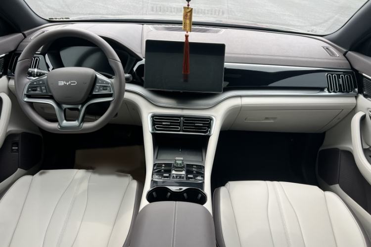 Used BYD Song PLUS New Energy 2025 DM-i 112KM Prestige Model Instrument Cluster