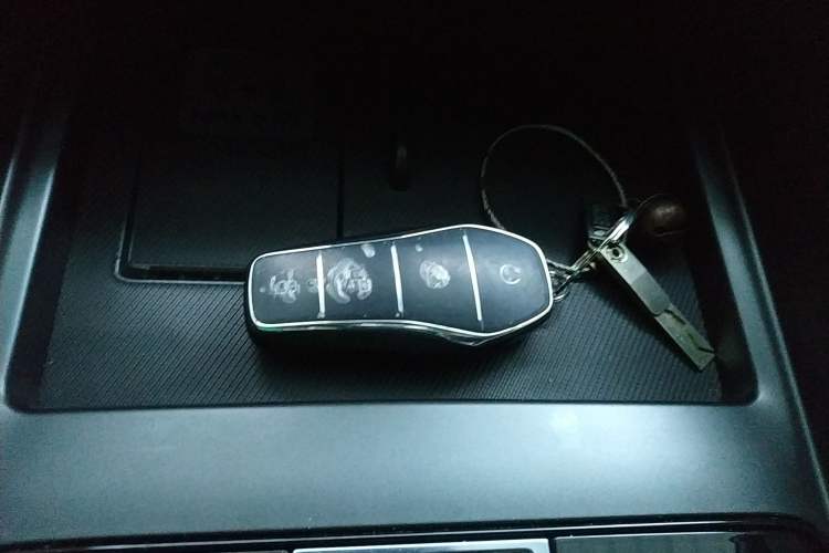 Used BYD Song PLUS New Energy 2025 EV Intelligent Driving Version 520km Premium Model Interior 1