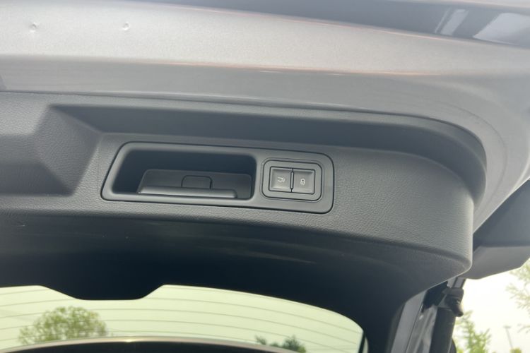 Used BYD Song PLUS New Energy 2025 DM-i 112KM Prestige Model Interior 7