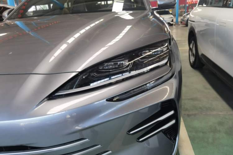 Used BYD Song PLUS New Energy 2025 DM-i 112KM Prestige Model Left Front Headlight