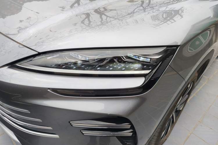 Used BYD Song PLUS New Energy 2025 DM-i Intelligent Driving 160KM Flagship Model Left Front Headlight