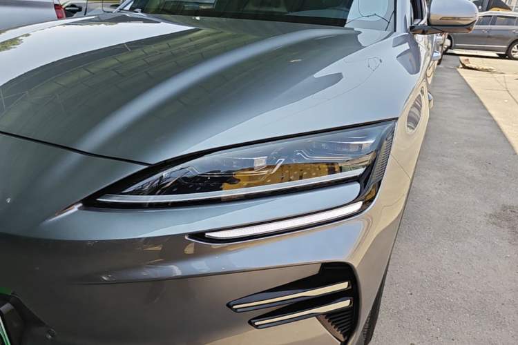 Used BYD Song PLUS New Energy 2025 EV Intelligent Driving Edition 520km Luxury Model Left Front Headlight