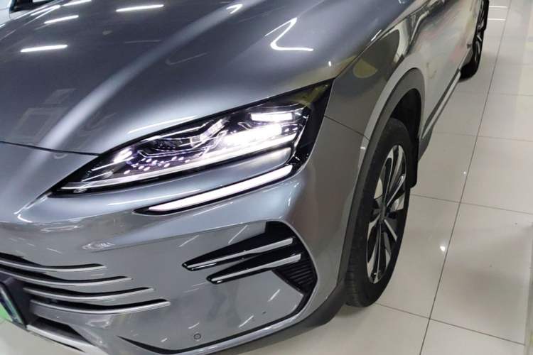 Used BYD Song PLUS New Energy 2025 DM-i 112KM Prestige Model Left Front Headlight