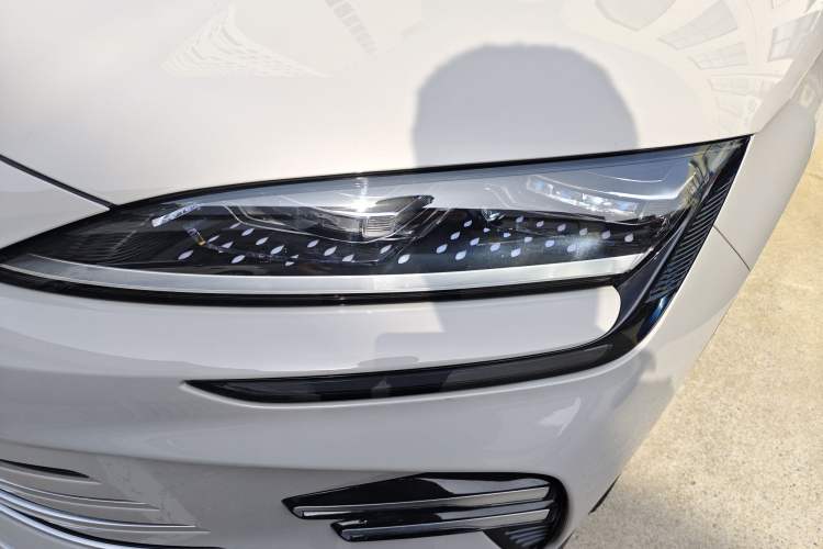 Used BYD Song PLUS New Energy 2025 DM-i 112KM Prestige Model Left Front Headlight