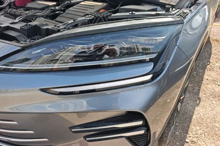 Used BYD Song PLUS New Energy 2025 DM-i 112KM Prestige Model Left Front Headlight