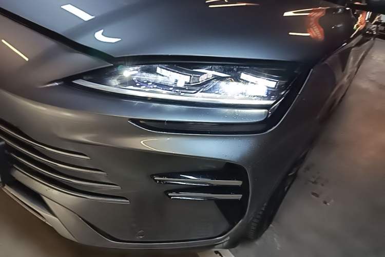Used BYD Song PLUS New Energy 2025 DM-i 112KM Prestige Model Left Front Headlight
