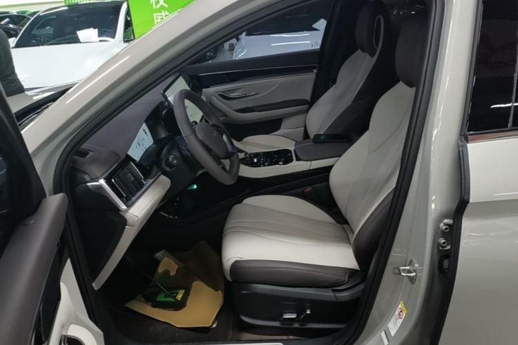 Used BYD Song PLUS New Energy 2025 EV Smart Drive Edition 605km Flagship Model Left Front Seat