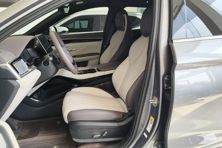Used BYD Song PLUS New Energy 2025 EV Intelligent Driving Version 520km Premium Model Left Front Seat