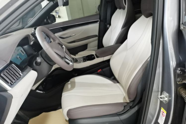 Used BYD Song PLUS New Energy 2025 DM-i 112KM Prestige Model Left Front Seat
