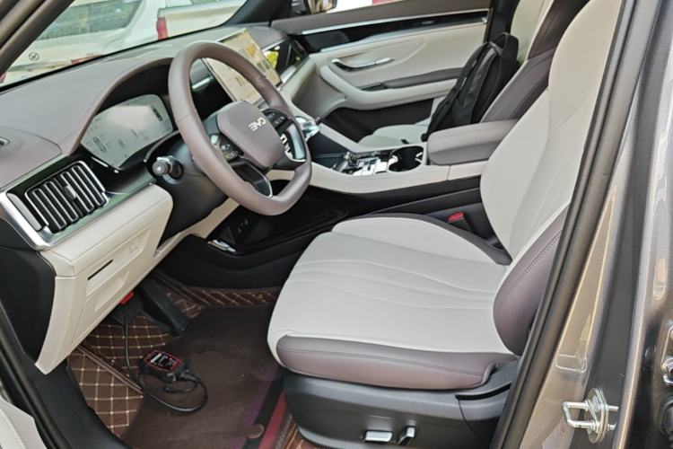 Used BYD Song PLUS New Energy 2025 EV Intelligent Driving Edition 520km Luxury Model Left Front Seat