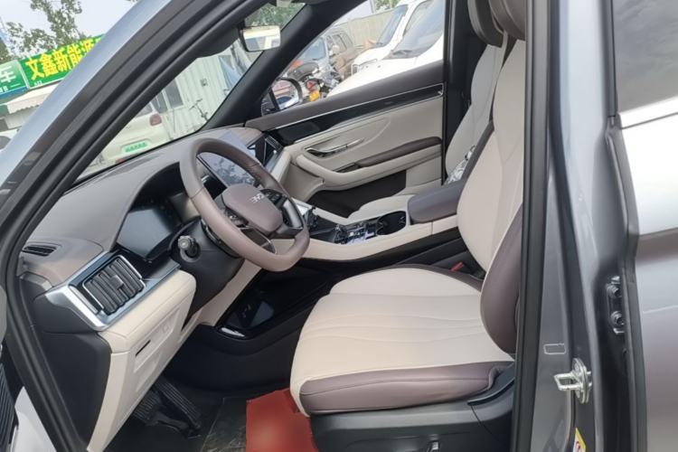 Used BYD Song PLUS New Energy 2025 EV 520km Luxury Version Left Front Seat