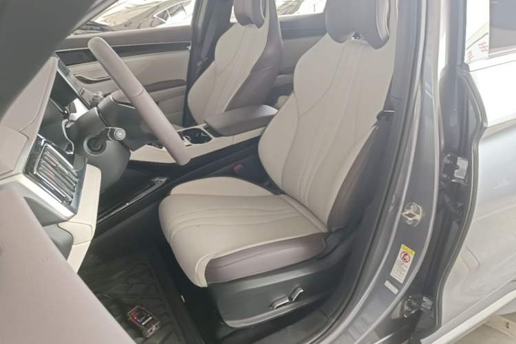 Used BYD Song PLUS New Energy 2025 DM-i 112KM Prestige Model Left Front Seat