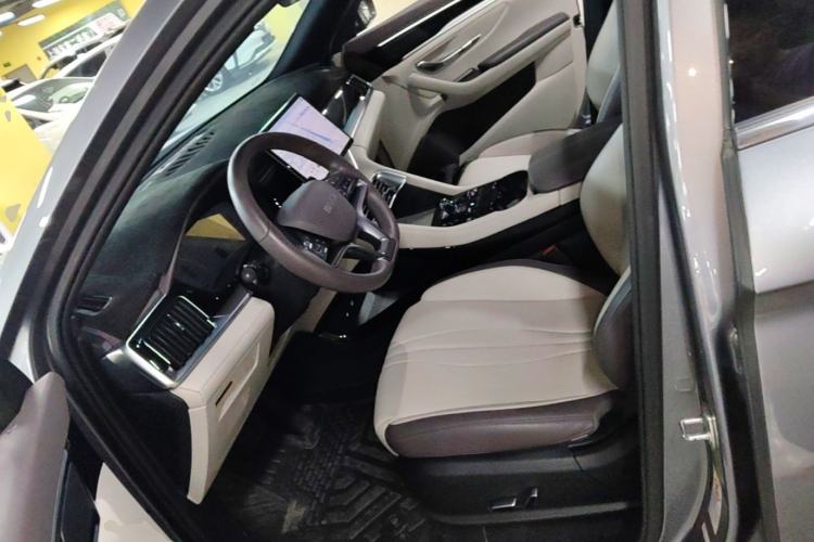 Used BYD Song PLUS New Energy 2025 DM-i 112KM Prestige Model Left Front Seat