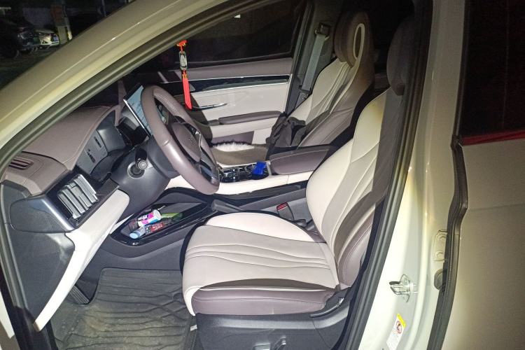 Used BYD Song PLUS New Energy 2025 EV 520km Premium Version Left Front Seat