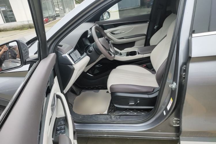 Used BYD Song PLUS New Energy 2025 DM-i 112KM Prestige Model Left Front Seat