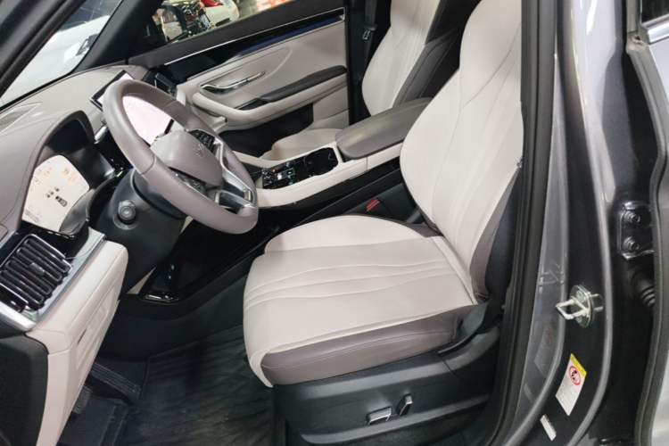 Used BYD Song PLUS New Energy 2025 DM-i 112KM Prestige Model Left Front Seat
