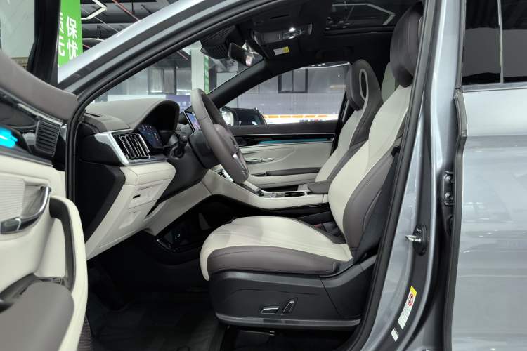 Used BYD Song PLUS New Energy 2025 DM-i 112KM Prestige Model Left Front Seat