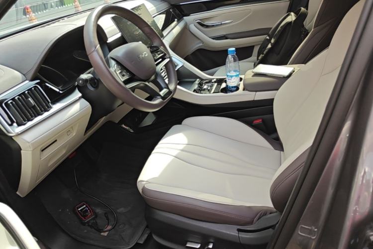 Used BYD Song PLUS New Energy 2025 EV 520km Luxury Version Left Front Seat