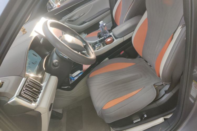 Used BYD Song PLUS New Energy 2025 EV 520km Premium Version Left Front Seat