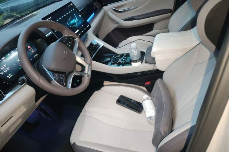Used BYD Song PLUS New Energy 2025 DM-i 160KM Flagship Model Left Front Seat