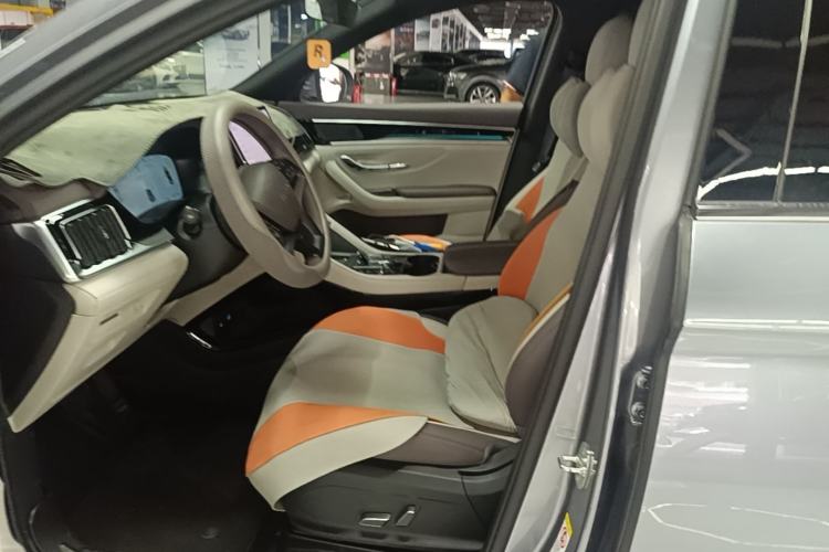 Used BYD Song PLUS New Energy 2025 DM-i 112KM Prestige Model Left Front Seat