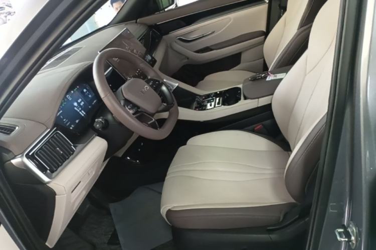 Used BYD Song PLUS New Energy 2025 EV Intelligent Driving Version 520km Premium Model Left Front Seat