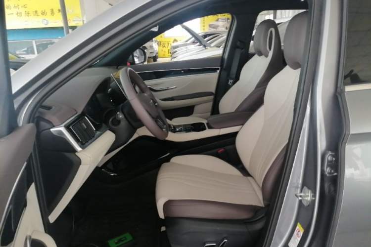 Used BYD Song PLUS New Energy 2025 DM-i 112KM Prestige Model Left Front Seat