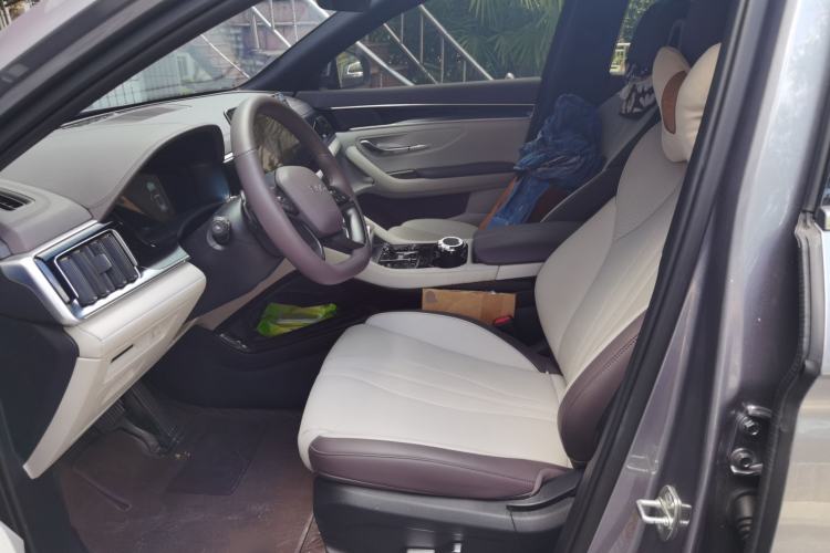 Used BYD Song PLUS New Energy 2025 DM-i 112KM Prestige Model Left Front Seat