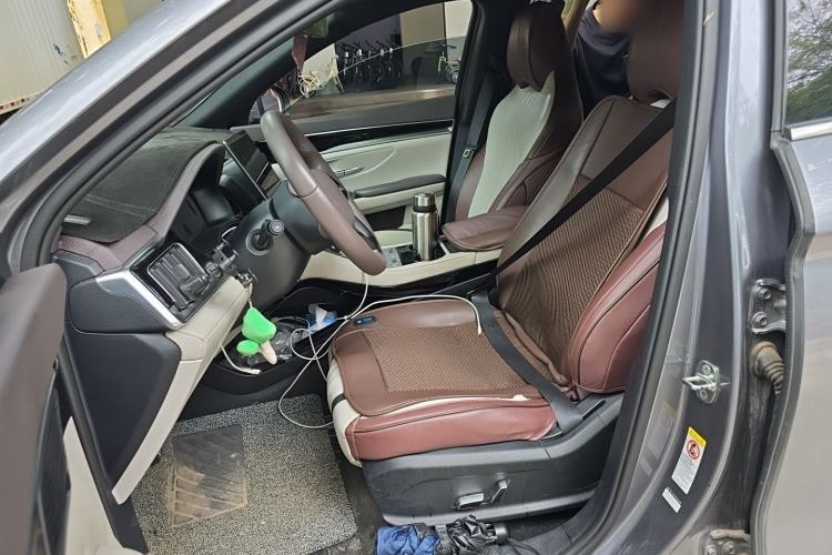 Used BYD Song PLUS New Energy 2025 EV 520km Luxury Version Left Front Seat
