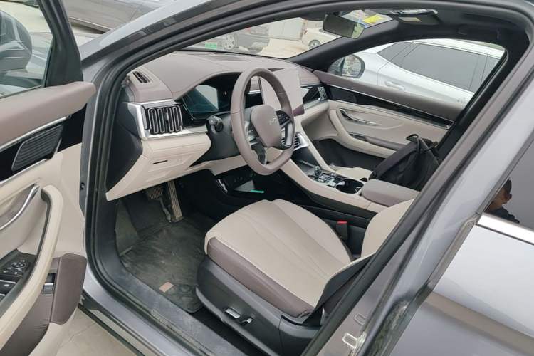 Used BYD Song PLUS New Energy 2025 EV Intelligent Driving Version 520km Premium Model Left Front Seat