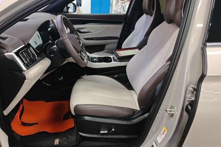 Used BYD Song PLUS New Energy 2025 DM-i 112KM Prestige Model Left Front Seat