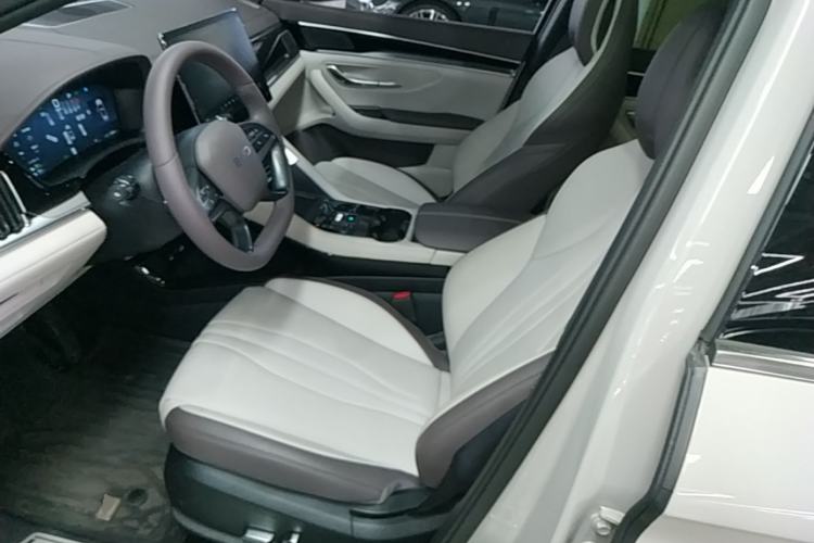 Used BYD Song PLUS New Energy 2025 DM-i Intelligent Driving 160KM Flagship Model Left Front Seat