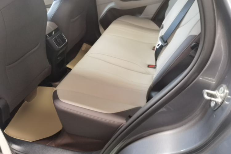 Used BYD Song PLUS New Energy 2025 DM-i 112KM Prestige Model Left Rear Seat