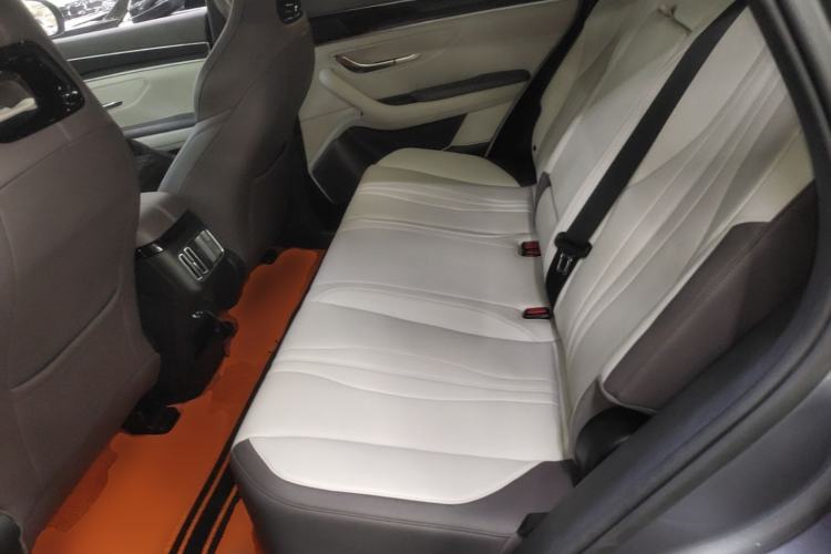 Used BYD Song PLUS New Energy 2025 DM-i 112KM Prestige Model Left Rear Seat
