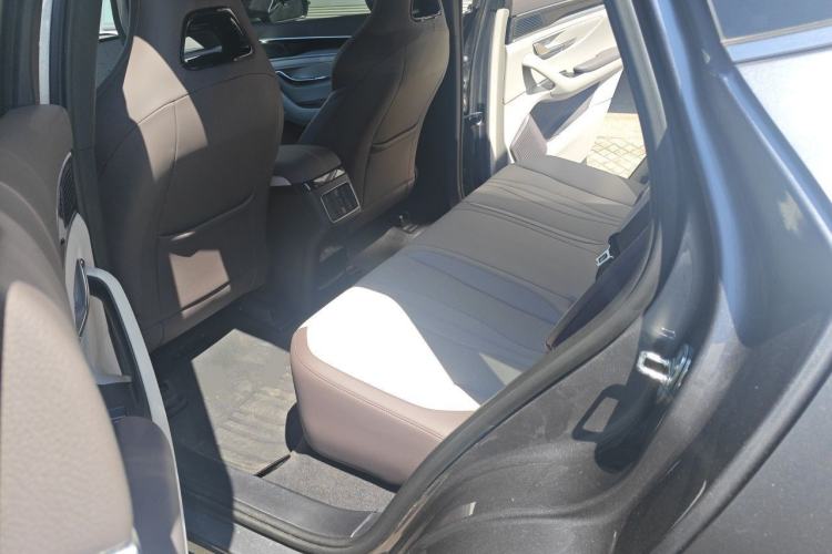 Used BYD Song PLUS New Energy 2025 DM-i 112KM Prestige Model Left Rear Seat