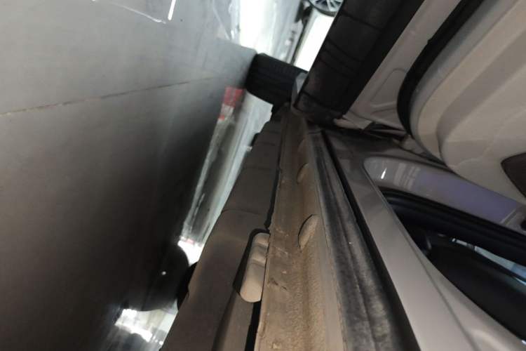 Used BYD Song PLUS New Energy 2025 DM-i 112KM Prestige Model Left Side Sill