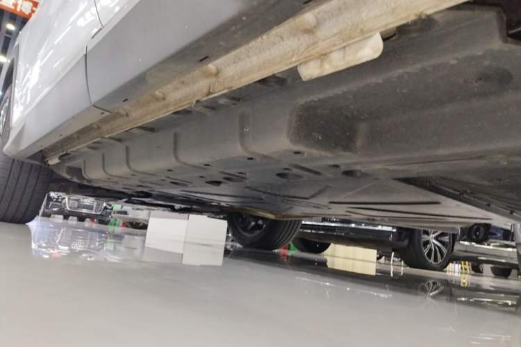 Used BYD Song PLUS New Energy 2025 DM-i 112KM Prestige Model Left Side Sill