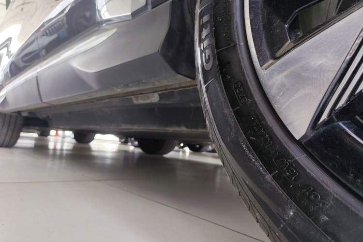 Used BYD Song PLUS New Energy 2025 EV 520km Luxury Version Left Side Sill