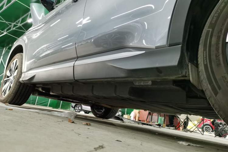 Used BYD Song PLUS New Energy 2025 DM-i 112KM Prestige Model Left Side Sill