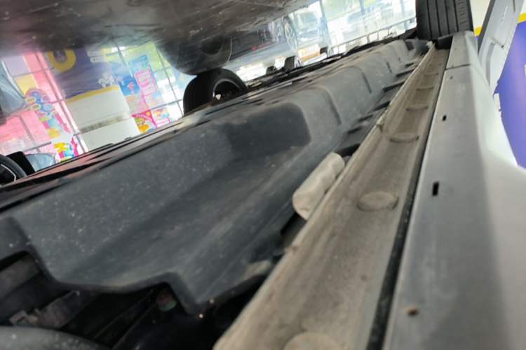 Used BYD Song PLUS New Energy 2025 DM-i 112KM Prestige Model Left Side Sill