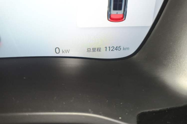 Used BYD Song PLUS New Energy 2025 EV 520km Premium Version Odometer Close Up