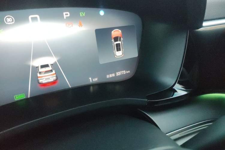 Used BYD Song PLUS New Energy 2025 DM-i 160KM Flagship Model Odometer Close Up